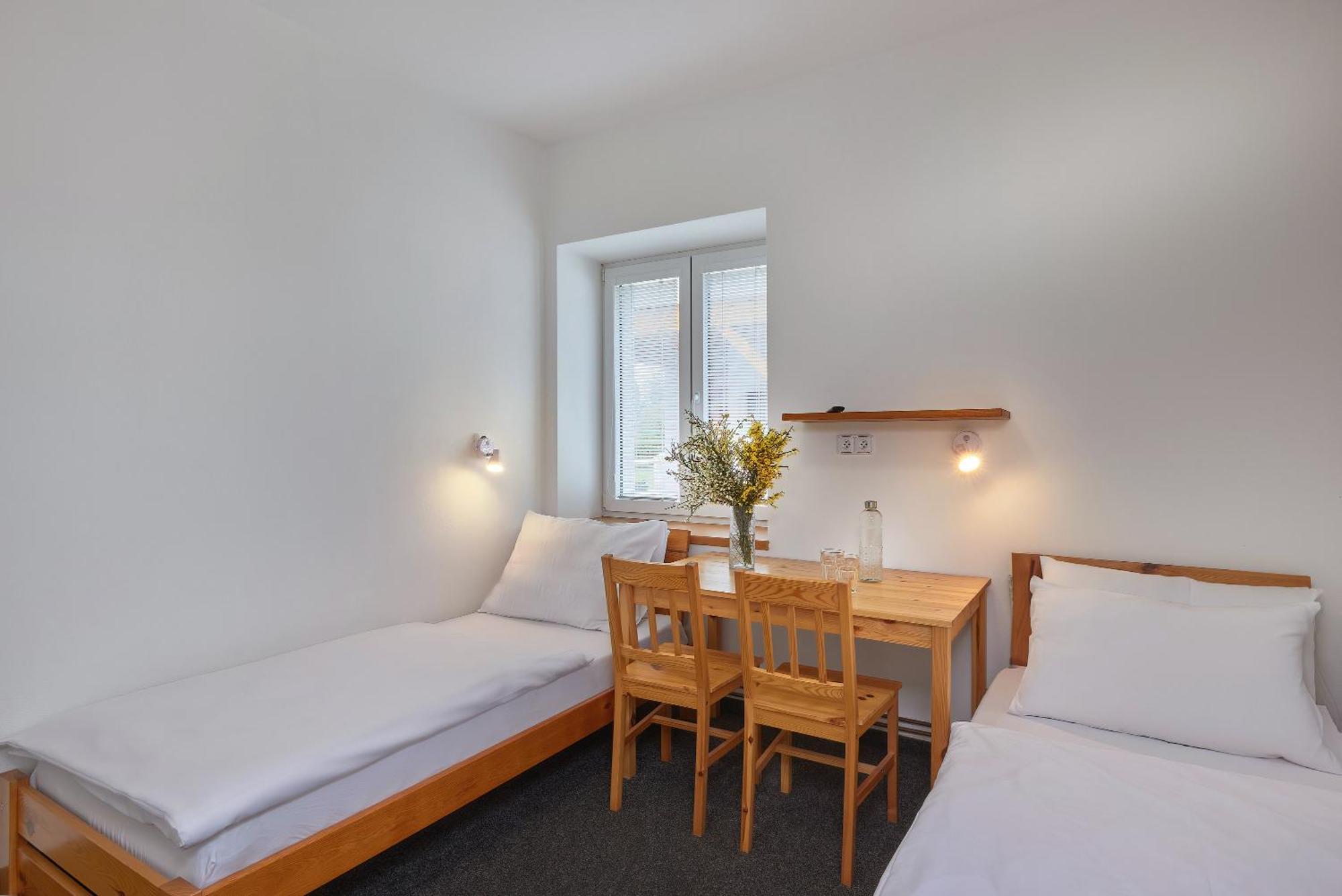 U Rybnika Smrcna Hotel โนวา บิสทริตเซ ภายนอก รูปภาพ